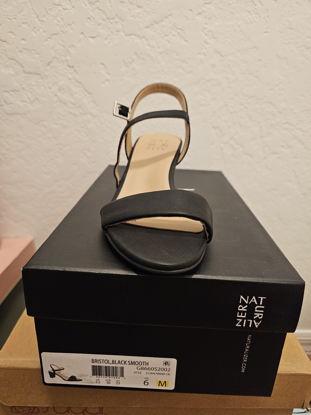 Naturalizer Black Strappy Low Heel Sandal